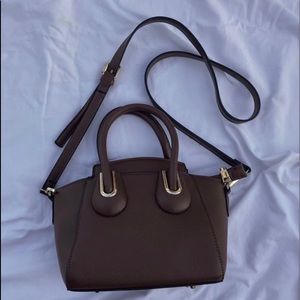 Brown crossbody adjustable purse